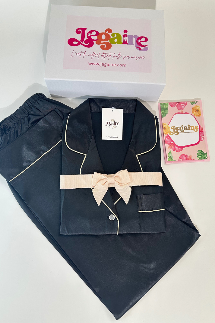 Pyjama longue manches satin noir