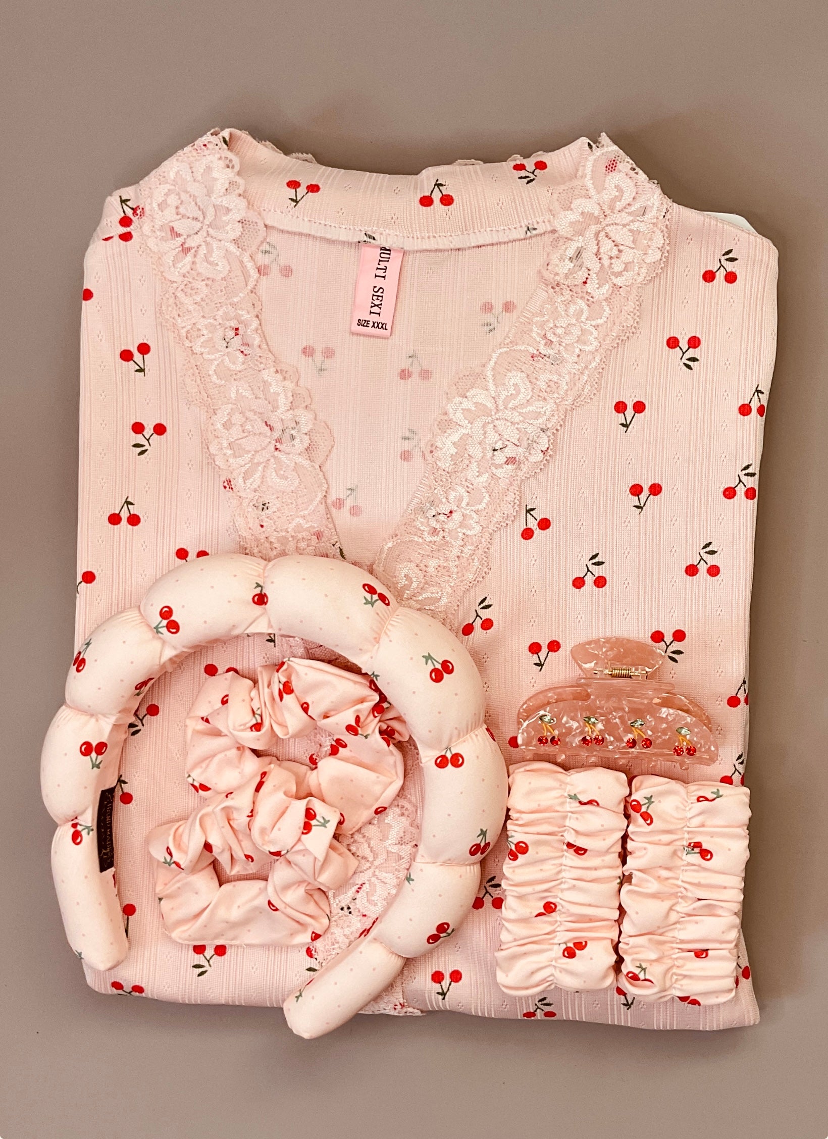 Coffret premium pyjama imprimé cerise