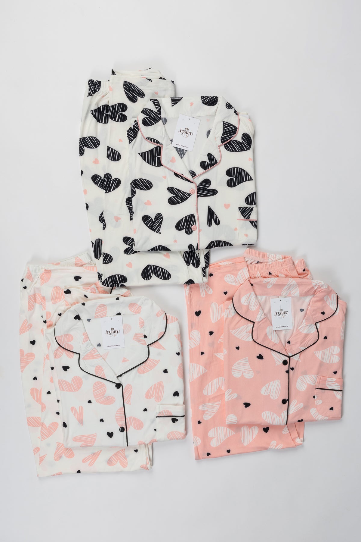 Pyjama coton souple femme style chic, ensemble haut manches longues et pantalon fluide pour la nui