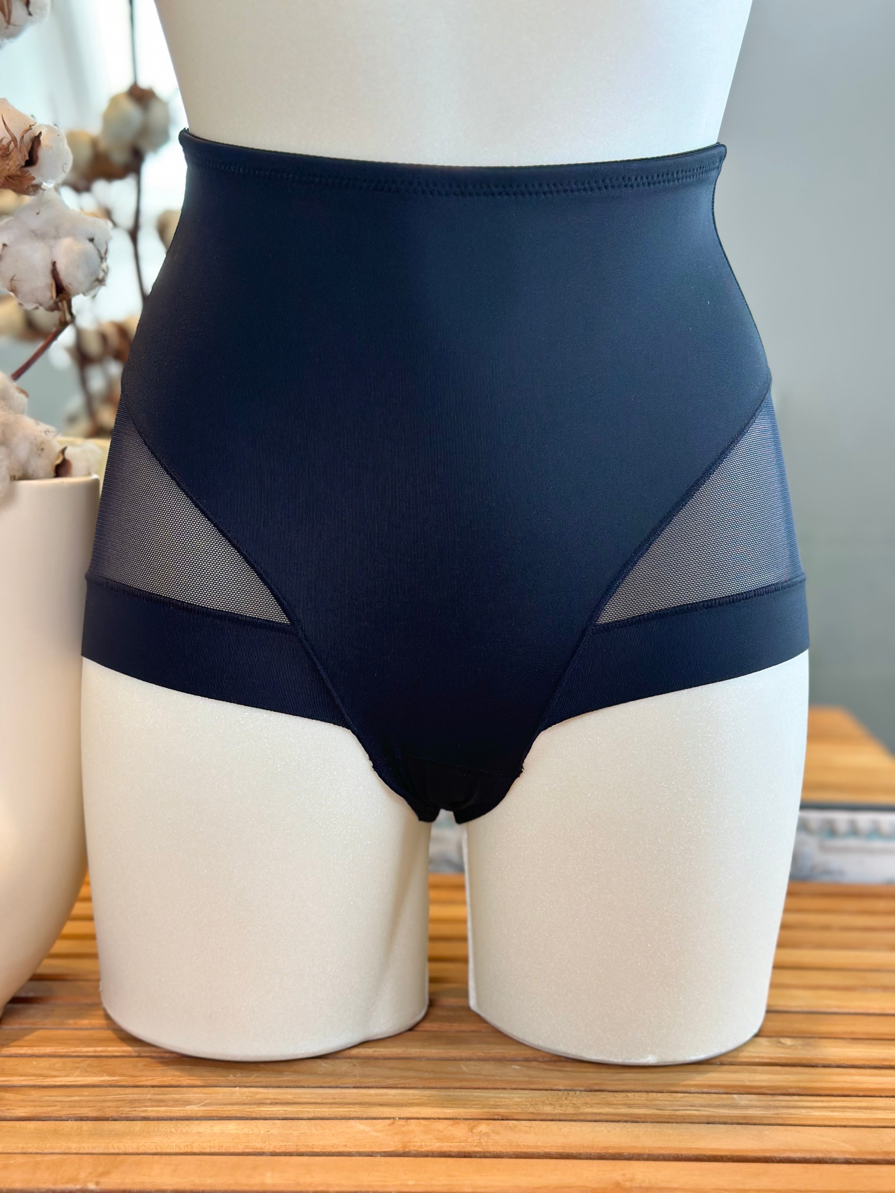 Culotte gainante BODY Sculpte NOIR 