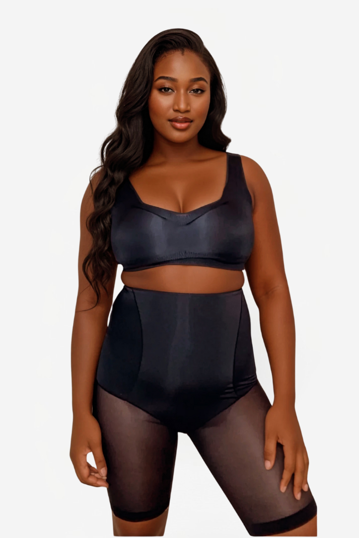 Short gainant taille haute ventre et les cuisses