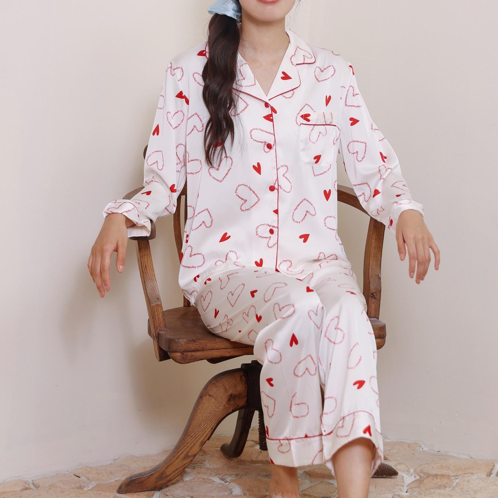 Pyjama femme 2 pièces en satin, haut manches longues et pantalon confortable pour la maison
