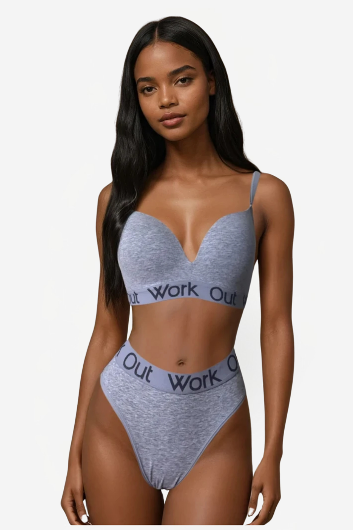 Ensemble de lingerie Out Work avec string