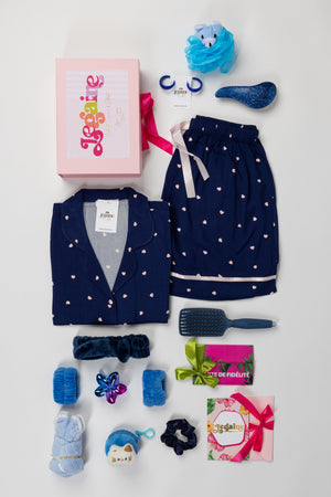 Coffret Jegaine avec pyjama femme bleu marine d’hiver et accessoires cosy